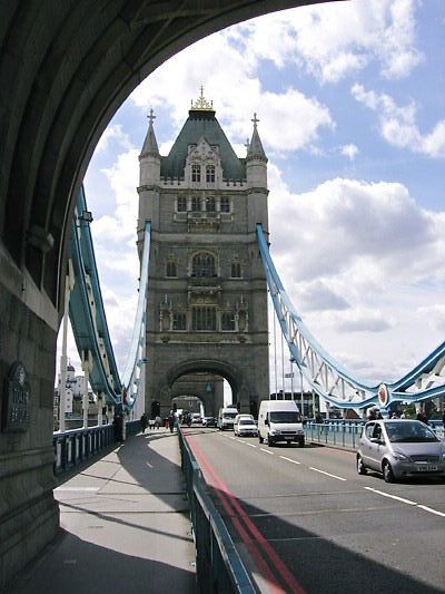 2Towerbridge.jpg_0.jpg