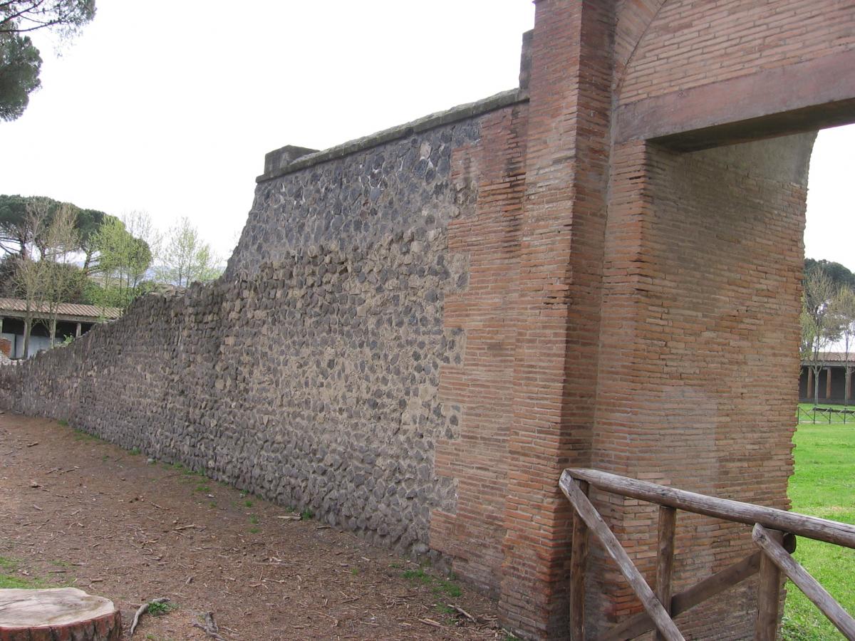 77PompeiiWall.jpg